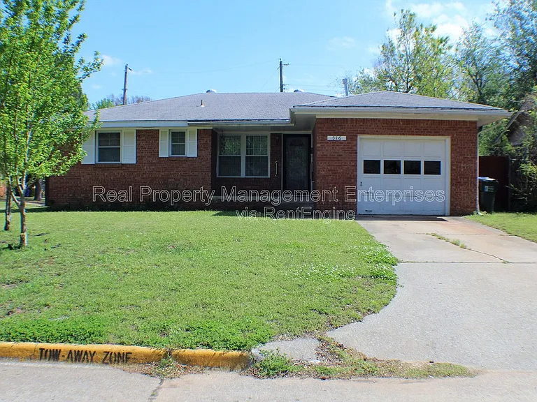 516 Inwood Dr — Photo 2