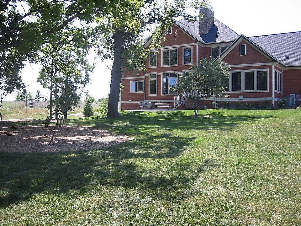 2nd image of 219 Phillip Ct