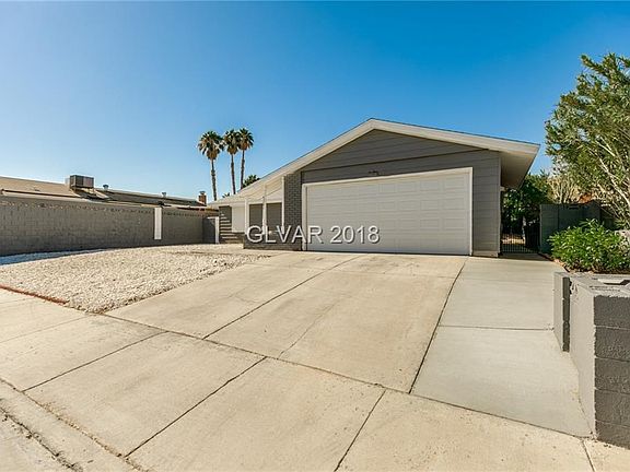 3rd image of 4281 Hazelcrest Dr
