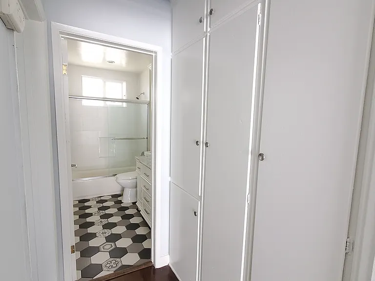 8540 Saturn St #4 — Photo 7