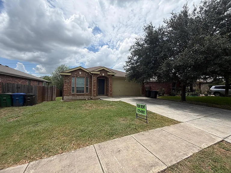 7615 Equinox Hl — Photo 21