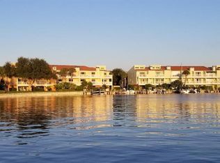 529 Sandy Hook Rd, Treasure Island, FL 33706