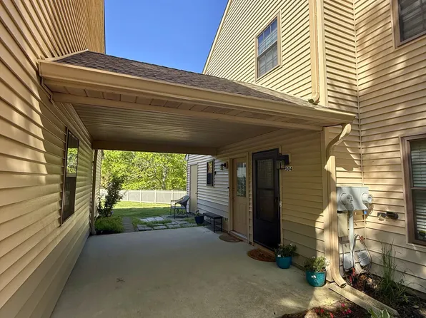 305 Wild Flower Ct, Jackson, NJ 08527