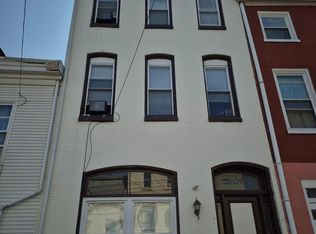 105 N 10th St, Reading, PA 19601