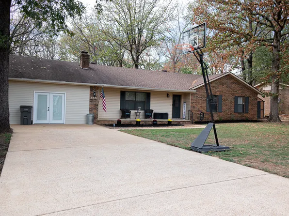 132 Chamblee Dr, Batesville, AR 72501