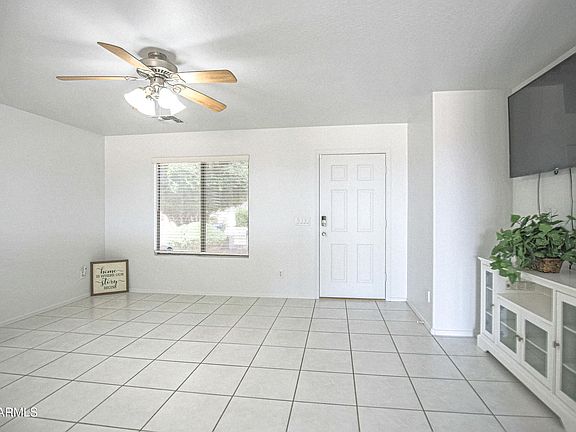 3rd image of 16239 W BOCA RATON Road