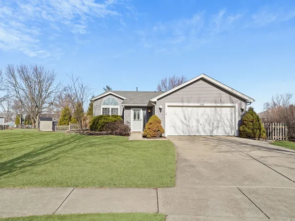 249 Bastian Dr, Sugar Grove, IL 60554
