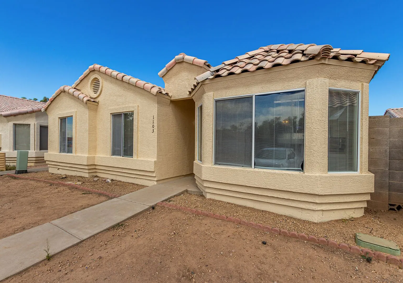 Move In Special! - Charming Updated House - 3 Bedroom 2 Bath In Great Location — Photo 1