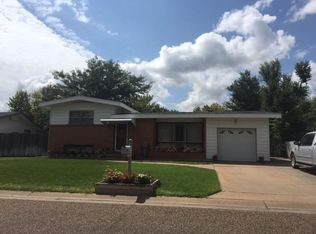 1334 N Fairview Ave, Liberal, KS 67901