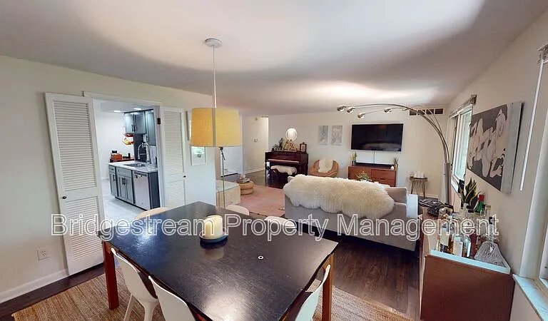 2125 Belloak Dr — Photo 8