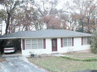 90 Willow Ave, Warner Robins, GA 31093