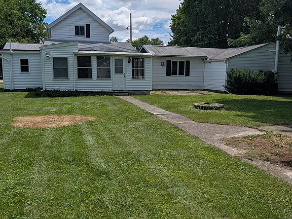 2nd image of 845 Spruce St
