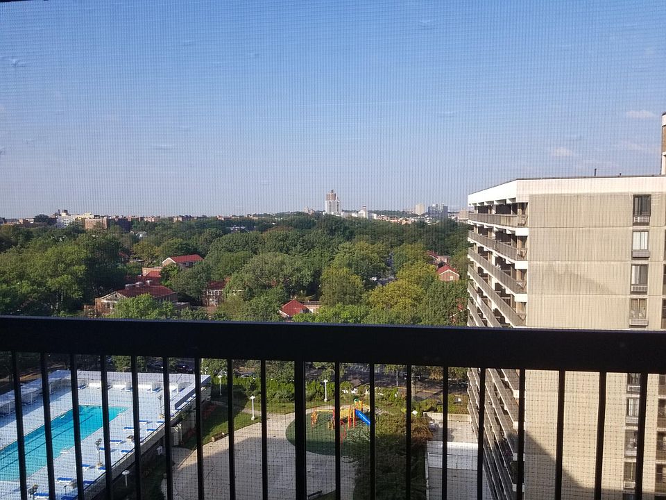1st image of 15038 Union Tpke APT 10C