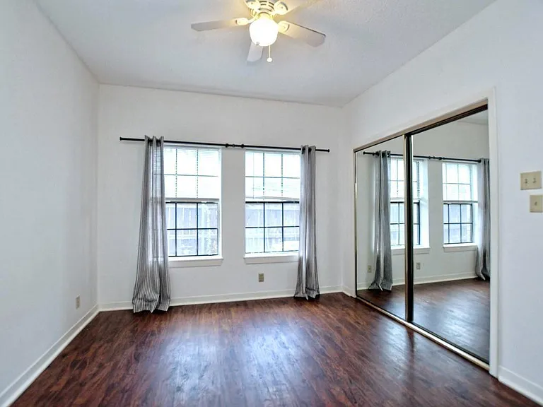2216 San Gabriel St #105 — Photo 8