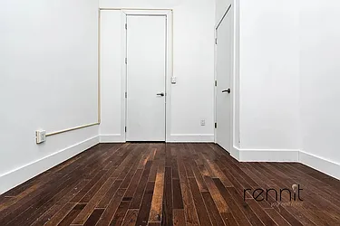 Rented by Rennit Inc.