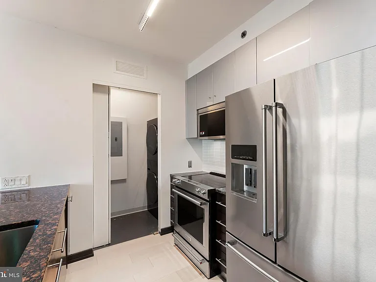 2101 Market St #1505 — Photo 17