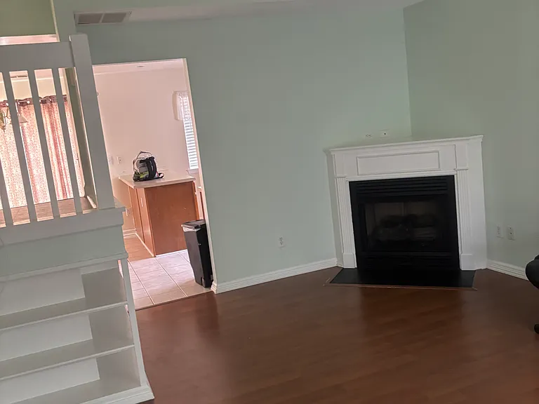 102 Rhett Ct — Photo 16