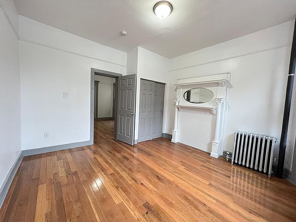 3rd image of 459 Irvine Turner Blvd APT 2