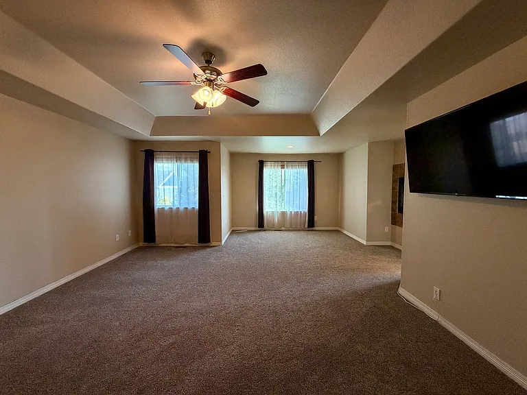 2760 Bridle Dr — Photo 13