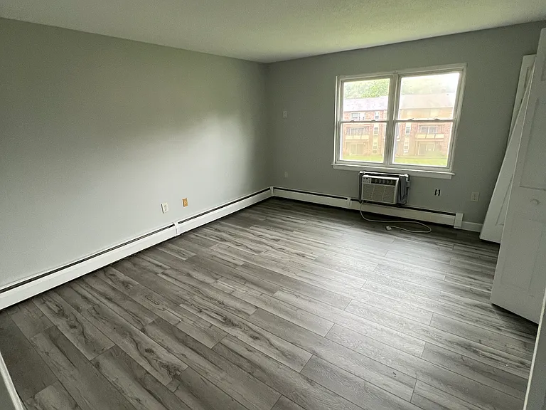 45 Jefferson Rd #15 — Photo 7