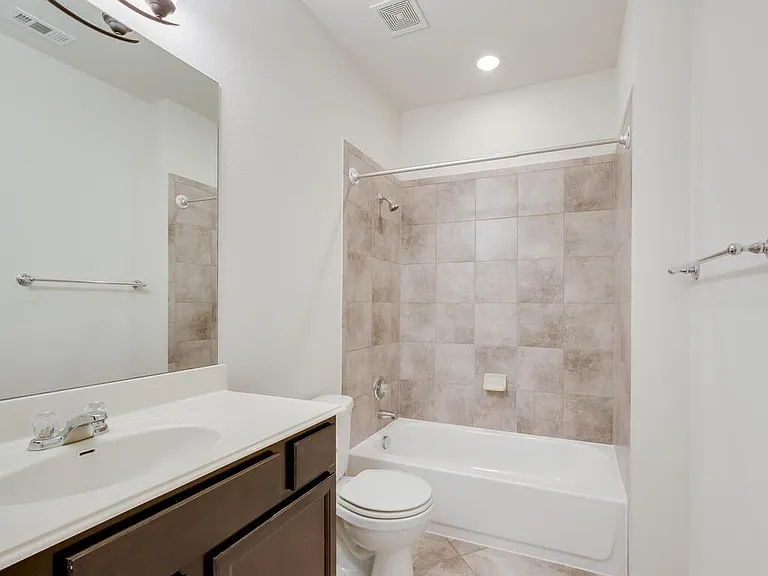 2200 Hilltop Climb Dr — Photo 27