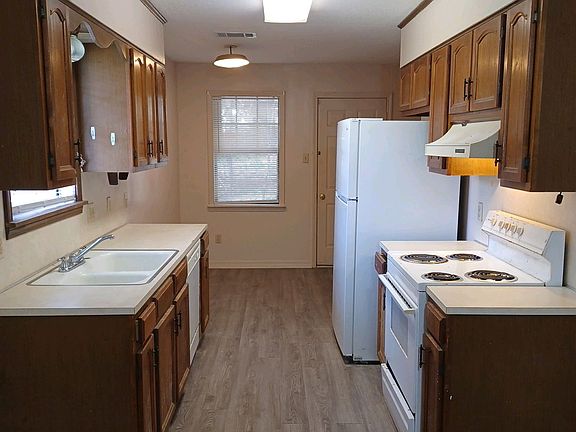 4th image of 1504 W California Ave APT 1