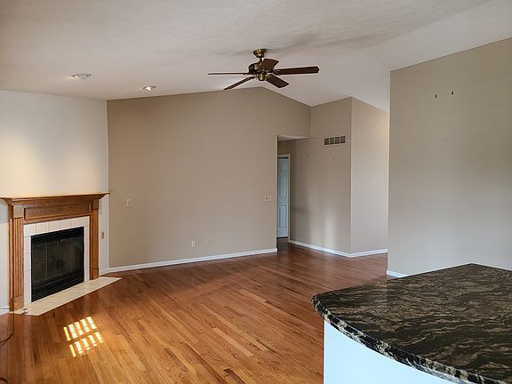 4th image of 5501 Pocono Dr