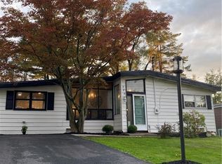 384 Lake Louise Marie Rd, Rock Hill, NY 12775