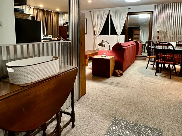 901 Los Poblanos Ranch Rd NW, Albuquerque, NM 87107