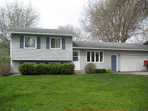 1st image of 101 6th Ave NE