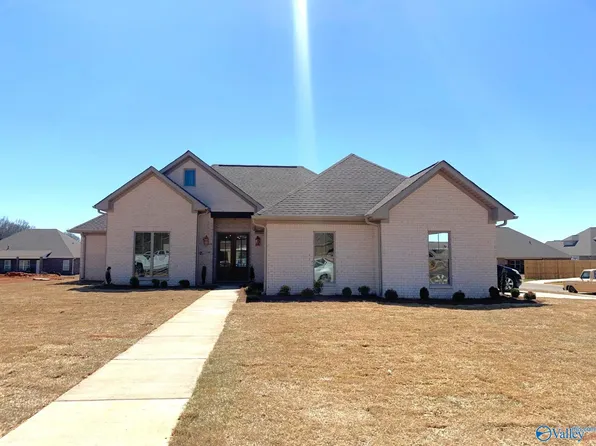 3029 Joseph Dr SE, Decatur, AL 35603