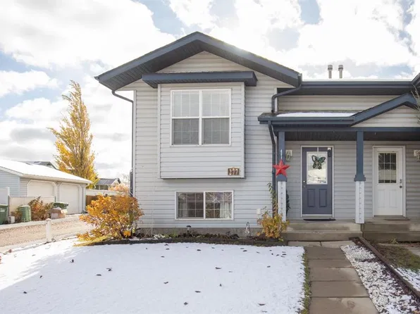 277 NE Kendrew Dr, Red Deer, AB T4P 3Y9
