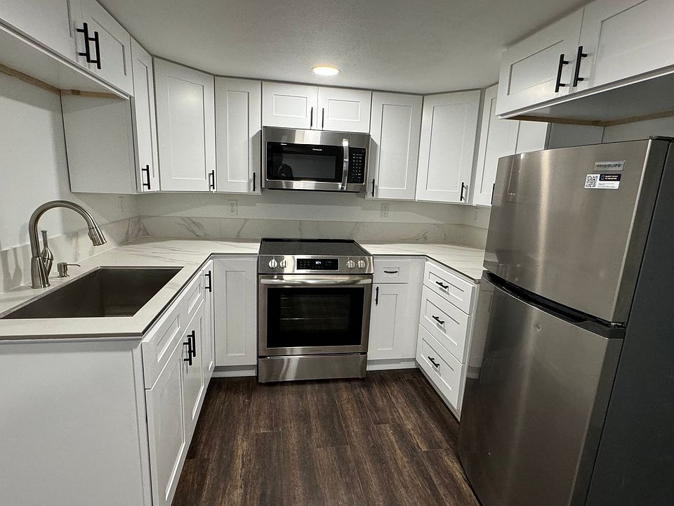 1st image of 3542 N Missouri Ave Unit B