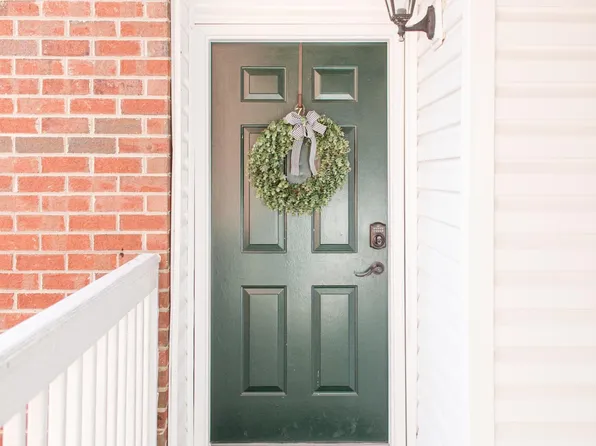 5609 Fairview Rd, Charlotte, NC
