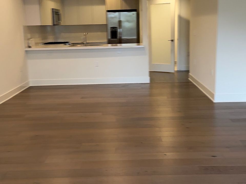 1st image of 8417 Blackburn Ave #204