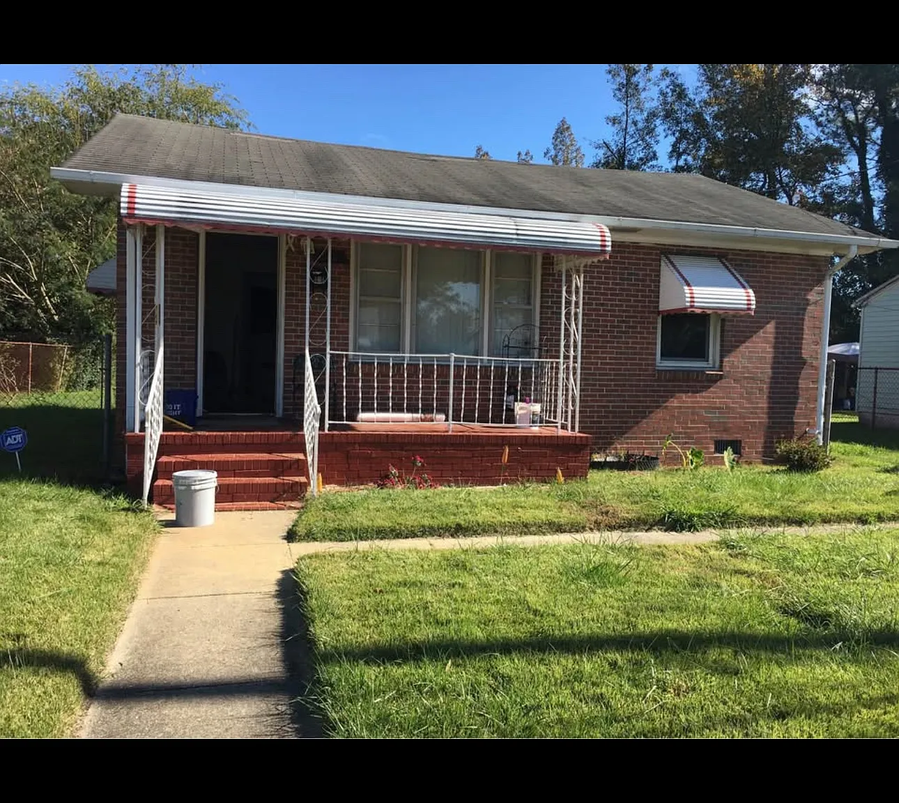363 Carver Cir — Photo 1
