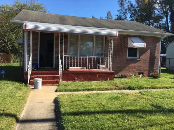 363 Carver Cir, Portsmouth, VA 23701