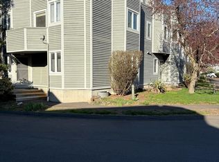 1410 Whitney Ave APT D1, Hamden, CT 06517