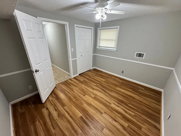 8016 Broadfern Dr — Photo 53