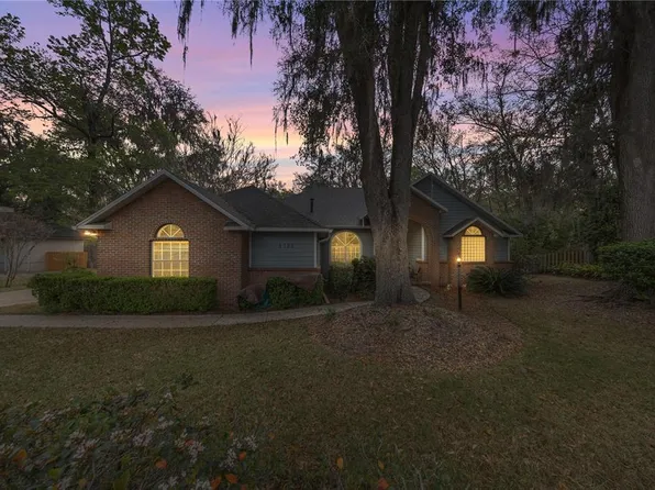 1725 NW 113th Dr, Gainesville, FL 32606