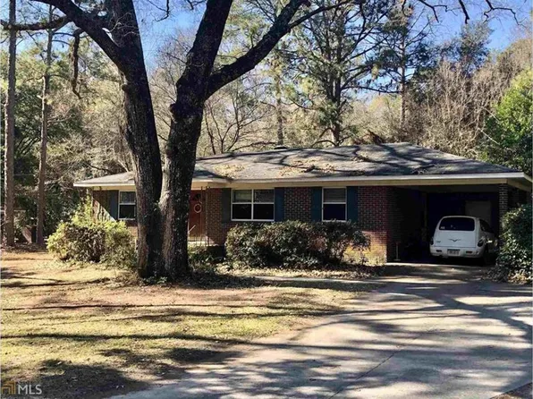 104 Nottingham Trl, Statesboro, GA 30458