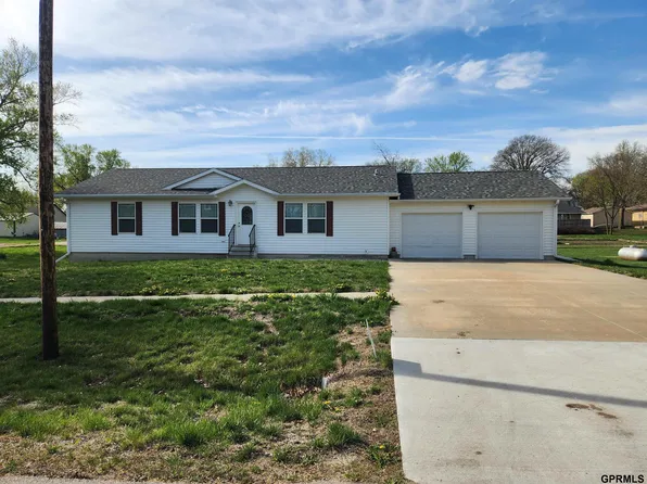 312 Castor St, Diller, NE 68342