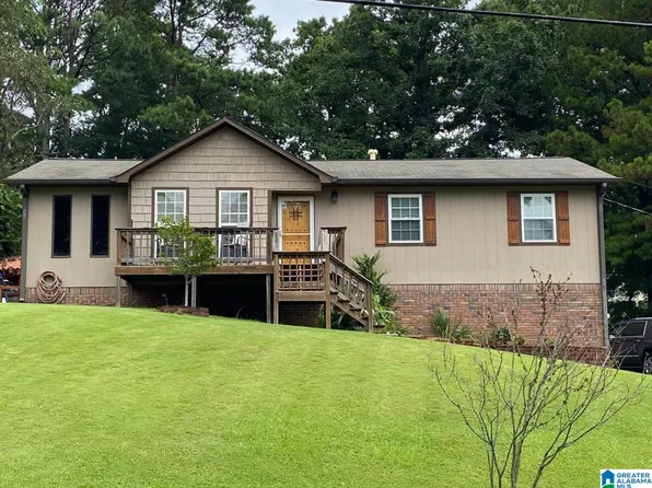 5013 Stonearbor Dr, Pinson, AL 35126