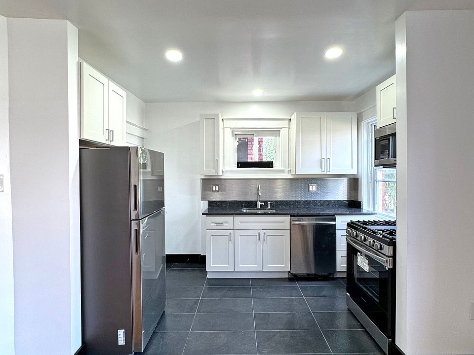 1st image of 259 Gross St