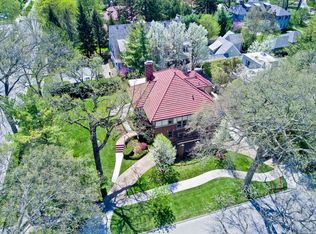 292 Sheridan Rd, Winnetka, IL 60093