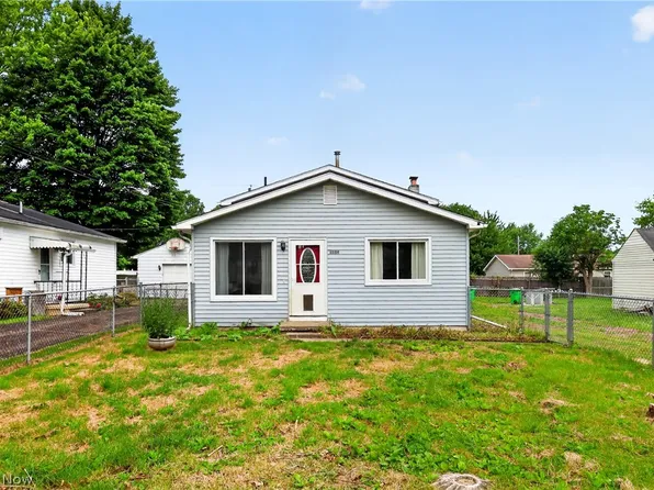 1154 Meadowbrook Ave, Alliance, OH 44601