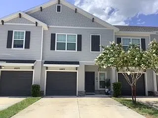 3 bed, 2.5 bath, 1756 sqft, $2,700 — Photo 2