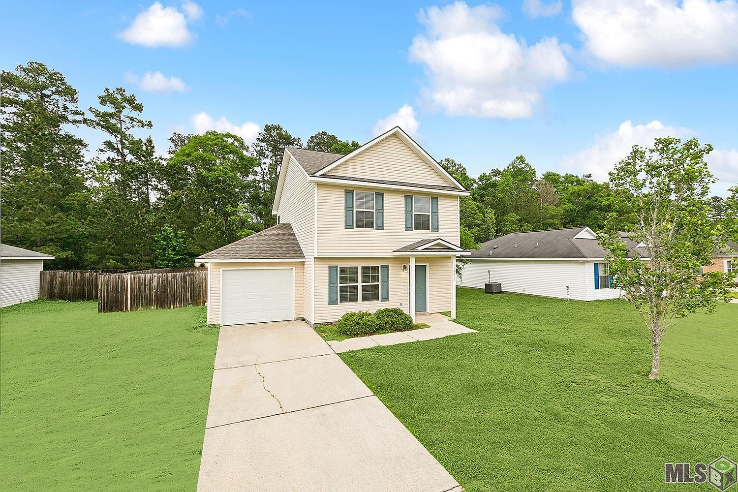 12873 Hazlewood Dr, Denham Springs, LA 70726 | Zillow