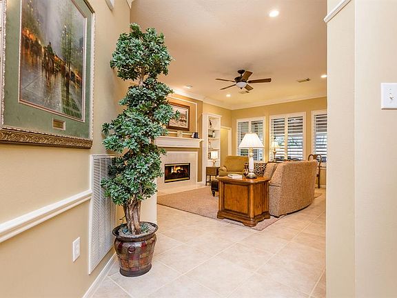 5th image of 2807 Kittansett Cir