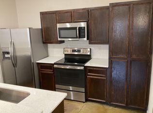 310 Lowes Blvd #B, Killeen, TX 76542